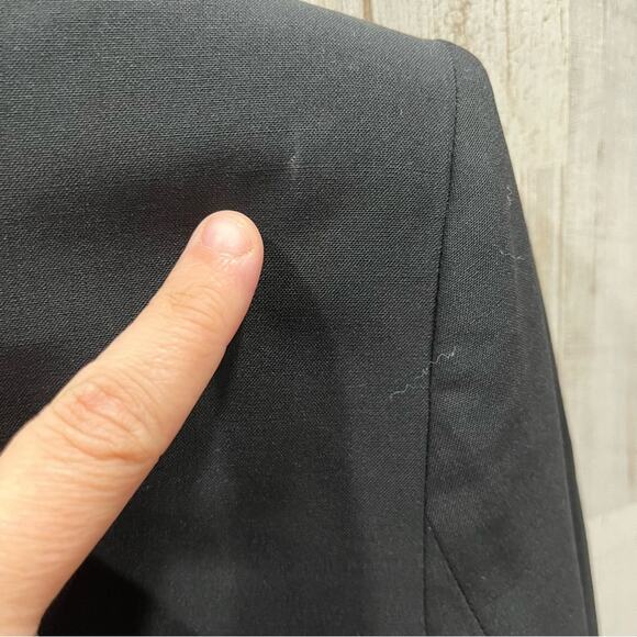 Theyskens’ Theory Black Blazer Structured “Justed” Wool Silk Womens Size 2 - Picture 5 of 10